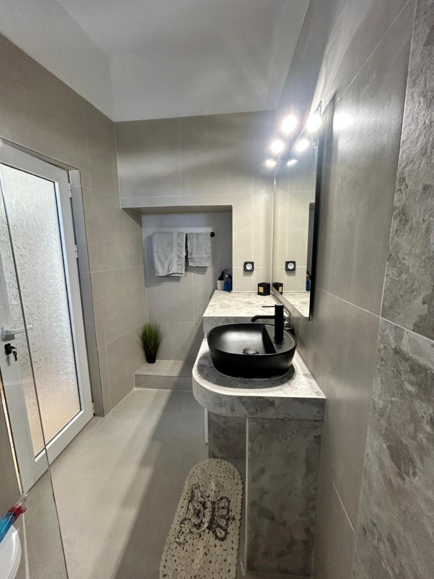 Miniloft Apartment Agios Nikolaos  Ngoại thất bức ảnh